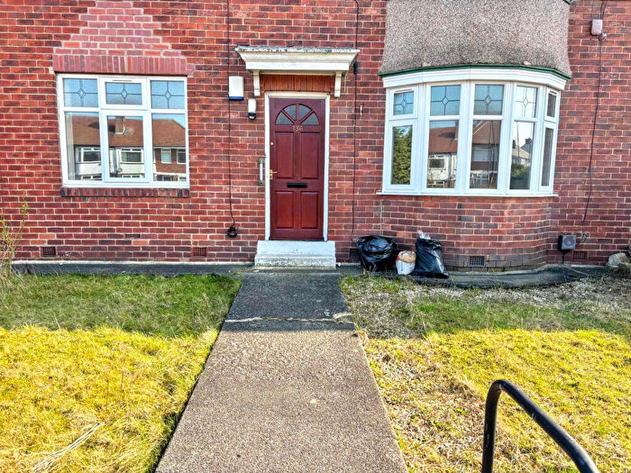 2 Bedroom Flat To Rent In Great North Road, Gosforth, Newcastle Upon Tyne, Tyne And Wear, NE3