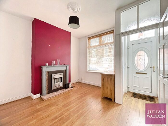 2 Bedroom Terraced House To Rent In Lowfield Road, Shaw Heath, Stockport, SK3