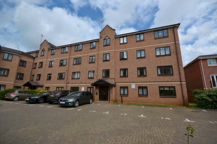 2 Bedroom Flat To Rent In Henry Bird Way, Northampton, NN4