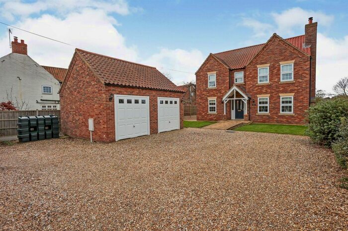 4 Bedroom Detached House For Sale In Thorney Road, Wigsley, Newark NG23