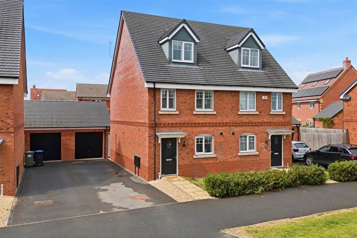 3 Bedroom Semi Detached House For Sale In Spitfire Road, Southam, CV47