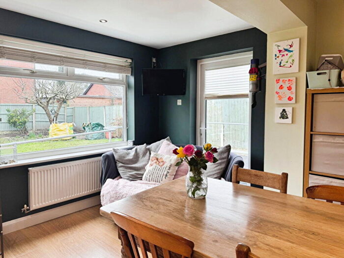 5 Bedroom Detached House For Sale In Station Road, Overton, Wrexham, LL13