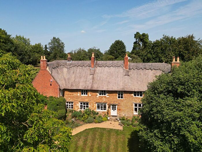 5 Bedroom Detached House For Sale In The Green, Clipston, LE16