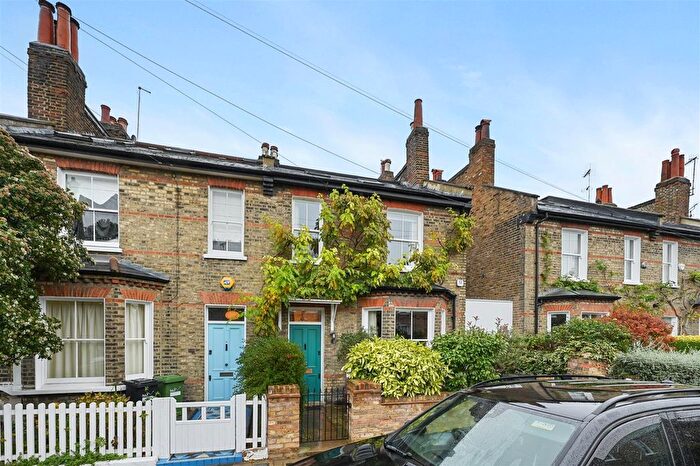 4 Bedroom Semi Detached House For Sale In Bradmore Park Road, London, W6