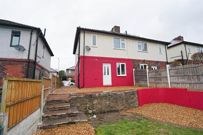 2 Bedroom Semi Detached House For Sale In Vale Avenue, Horwich, Bolton, BL6