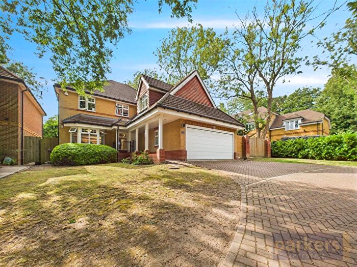 5 Bedroom Detached House For Sale In Wilsford Close, Lower Earley, Reading, Berkshire, RG6