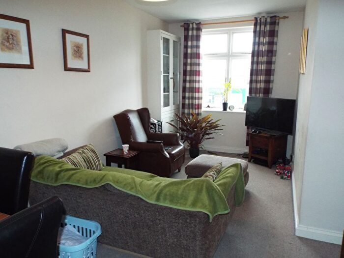 2 Bedroom Flat To Rent In Downend, Bristol, BS16