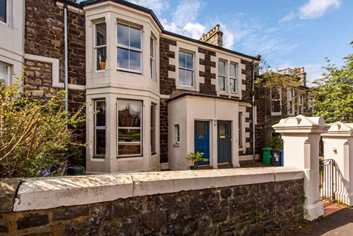 4 Bedroom Maisonette For Sale In Kilnburn, Newport-On-Tay, Fife, DD6