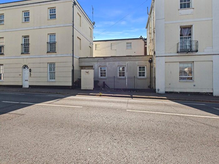 Apartment To Rent In Hewlett Road, Cheltenham, GL52