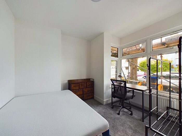 Studio To Rent In Wenban Road, Worthing, BN11