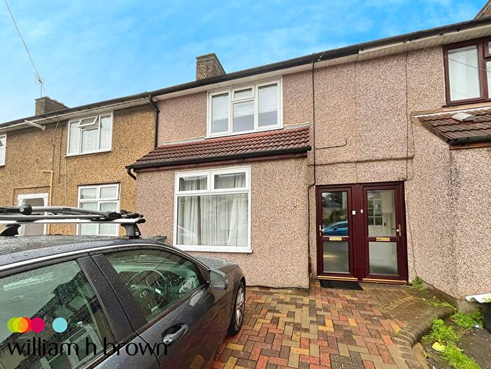 2 Bedroom Property To Rent In Ellerton Road, Dagenham, RM9