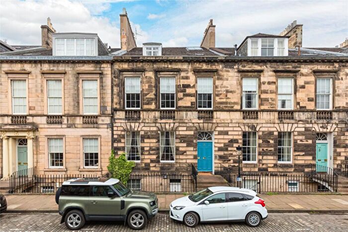 1 Bedroom Apartment For Sale In Northumberland Street, Edinburgh, EH3