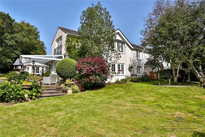 3 Bedroom Detached House For Sale In Middlemoor, Tavistock, PL19