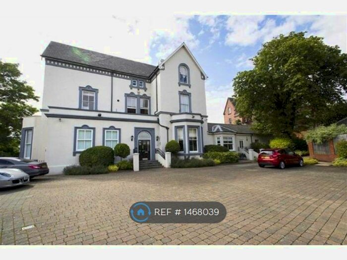 2 Bedroom Flat To Rent In Cavendish Crescent North, Nottingham, NG7