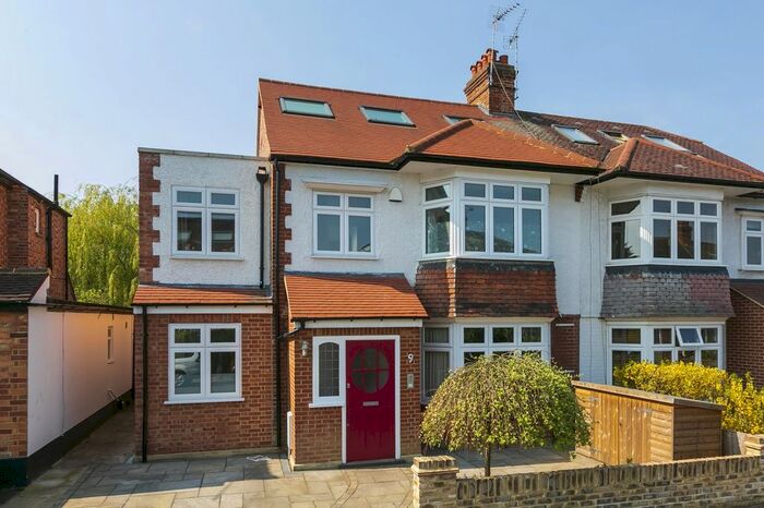 5 Bedroom Semi-Detached House To Rent In Denehurst Gardens, Richmond, TW10