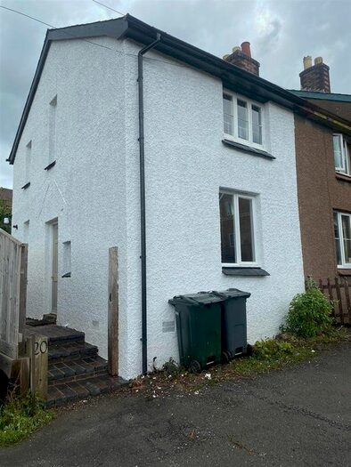 2 Bedroom Property To Rent In Lower Montpelier Road, Malvern, WR14