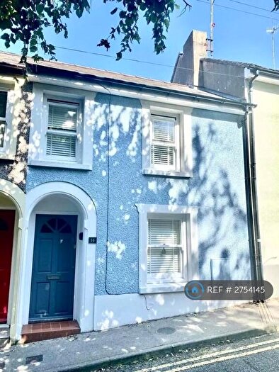2 Bedroom Terraced House To Rent In St. Johns Hill, Tenby, SA70