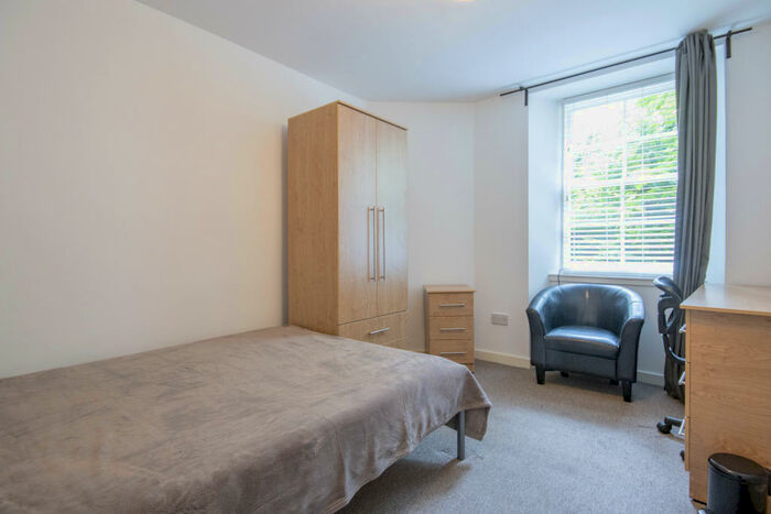 2 Bedroom Flat To Rent In West Nicolson Street Newington United Kingdom, EH8