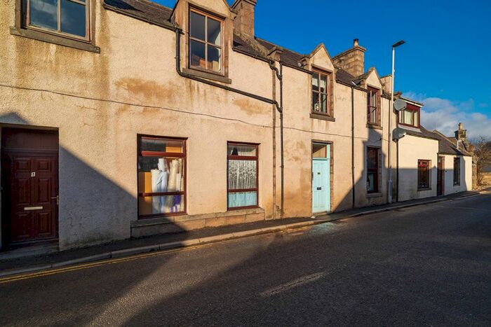2 Bedroom Flat For Sale In Urquhart Road, Oldmeldrum, Inverurie, Aberdeenshire, AB51