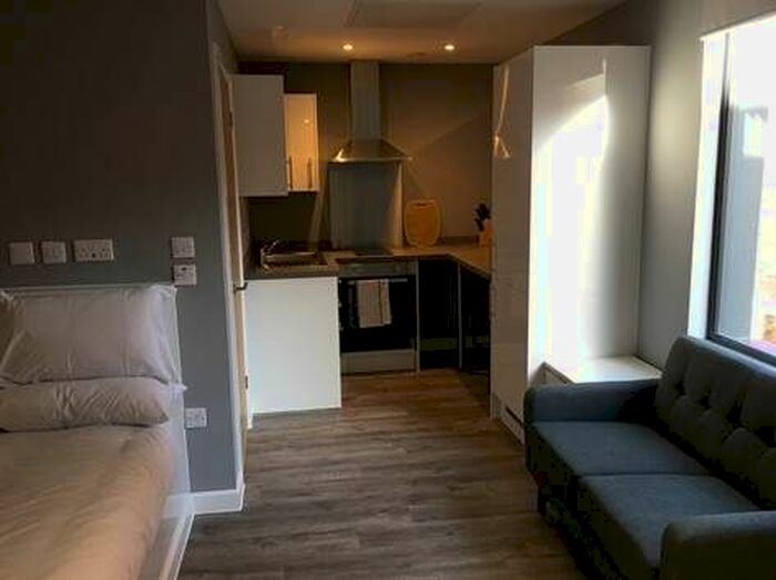 1 Bedroom Studio To Rent In Deacon Street, Leicester, LE2