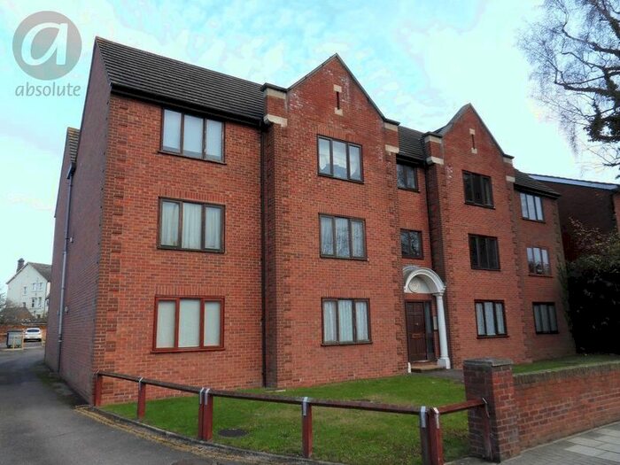 1 Bedroom Flat To Rent In Shakespeare Road, Bedford MK40
