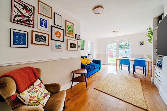 2 Bedroom Flat For Sale In Eastdown Park, Hither Green, London, SE13