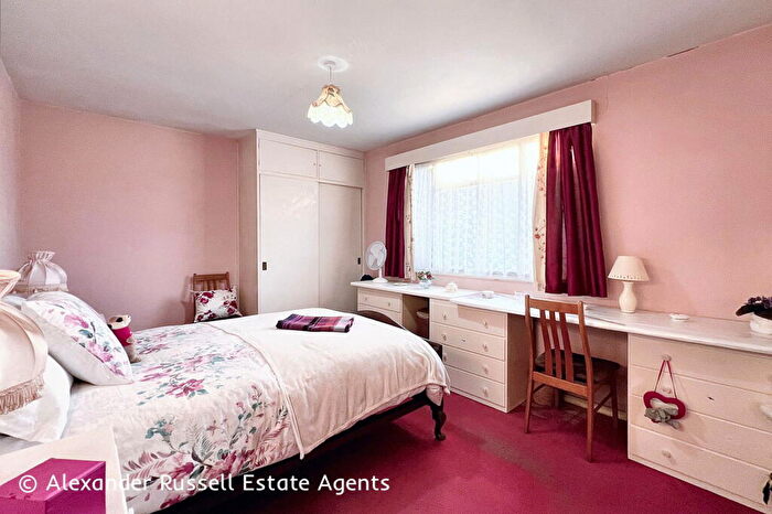 2 Bedroom Semi-Detached Bungalow For Sale In Noble Gardens, Garlinge, Margate, CT9