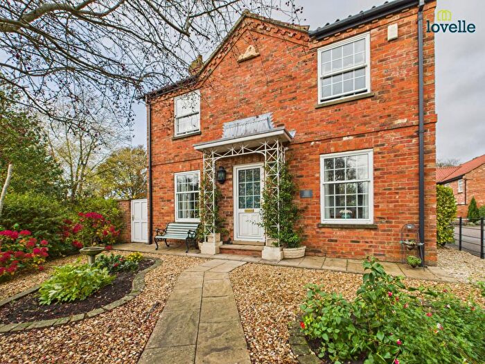 3 Bedroom Detached House For Sale In Caistor Road, Market Rasen, LN8