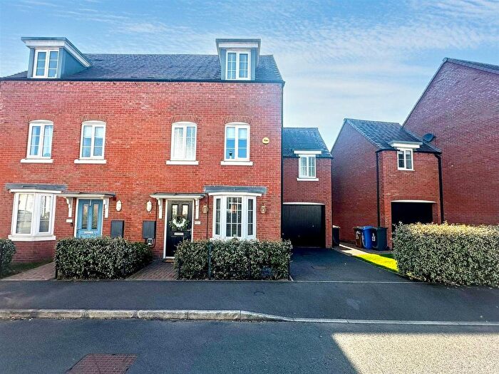 4 Bedroom Semi-Detached House For Sale In Renaissance Way, Barlaston, Staffordshire, ST12