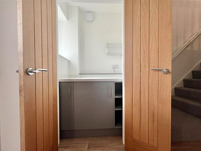 3 Bedroom End Of Terrace House For Sale In Kew Kernow, Roche, PL26