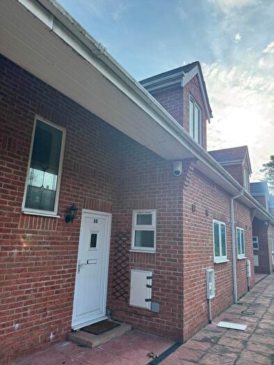 2 Bedroom Cottage To Rent In Orchard Cottage, Woolton, L25