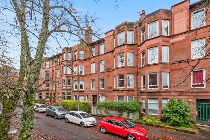 2 Bedroom Flat For Sale In /, Edgemont Street, Shawlands, G41