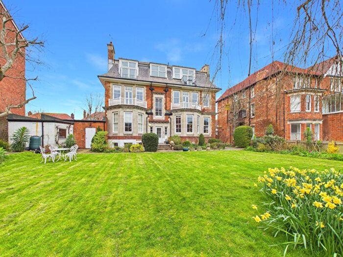 3 Bedroom Apartment For Sale In Sandgate Road, Folkestone, Kent, CT20