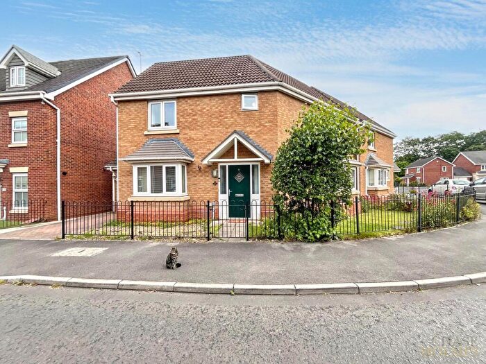 3 Bedroom Detached House For Sale In Olwen Drive, Hebburn, NE31