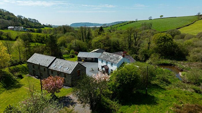 7 Bedroom Detached House For Sale In Pendegy Mill, Llanybri, Carmarthen, SA33