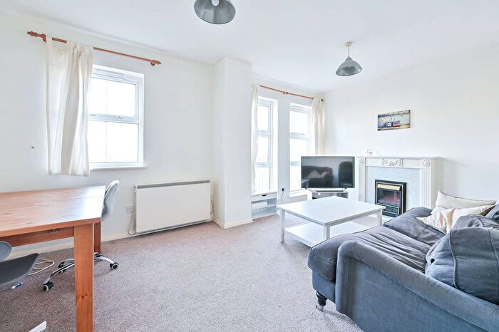 1 Bedroom Flat To Rent In Grange Road, Bermondsey, London, SE1