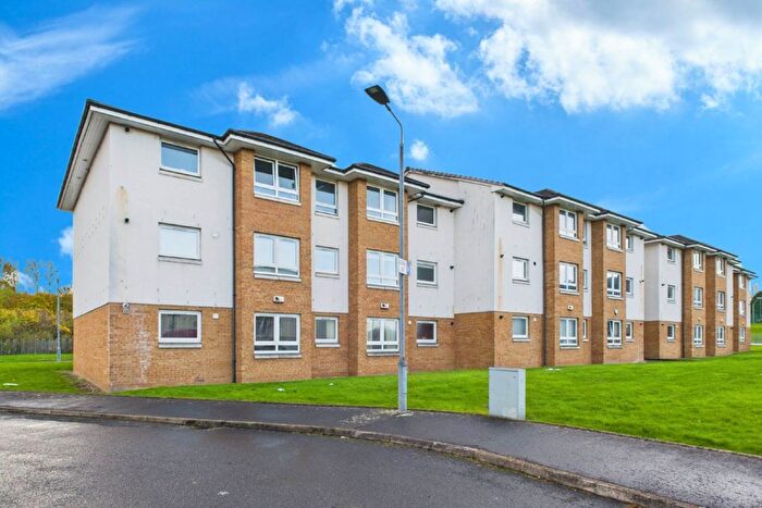 2 Bedroom Flat For Sale In Silverbanks Gait, Cambuslang, G72
