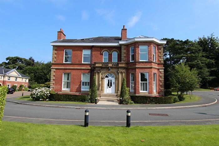 2 Bedroom Apartment To Rent In St. Hilarys Park, Alderley Edge, SK9
