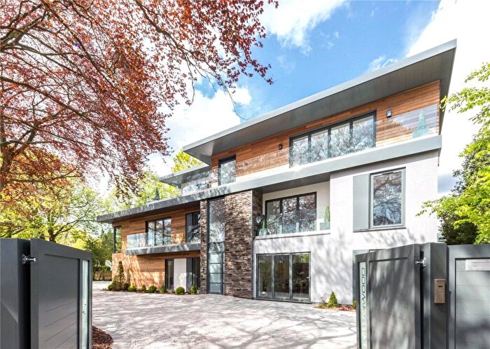 3 Bedroom Apartment To Rent In Blythwood, Blossomfield Road, Solihull, West Midlands, B91