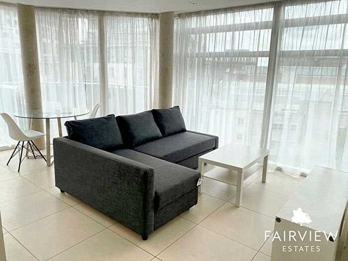 1 Bedroom Apartment For Sale In Canal Street, Nottingham One Tower, NG1