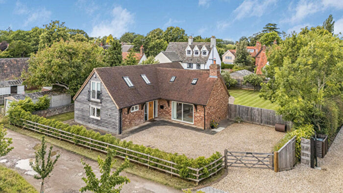 3 Bedroom Detached House For Sale In Fieldside, Long Wittenham, OX14