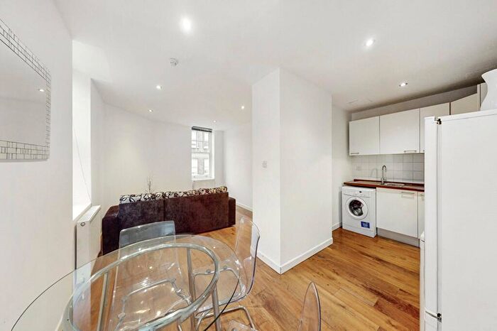 2 Bedroom Apartment To Rent In Parkway, NW1
