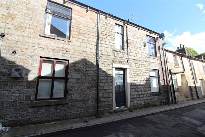 3 Bedroom Terraced House For Sale In Shawclough Street, Rossendale, Lancashire, BB4