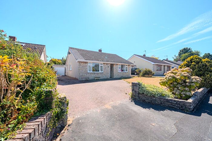 3 Bedroom Bungalow For Sale In Wirewood Crescent, Chepstow, NP16