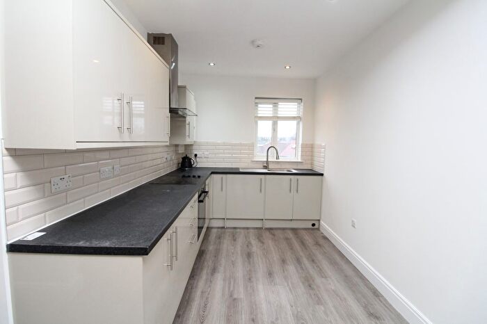 2 Bedroom Maisonette To Rent In The Oval, Sidcup, DA15