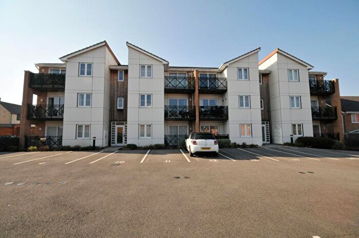 1 Bedroom Apartment To Rent In Archdale Close, Kentmere House, S40