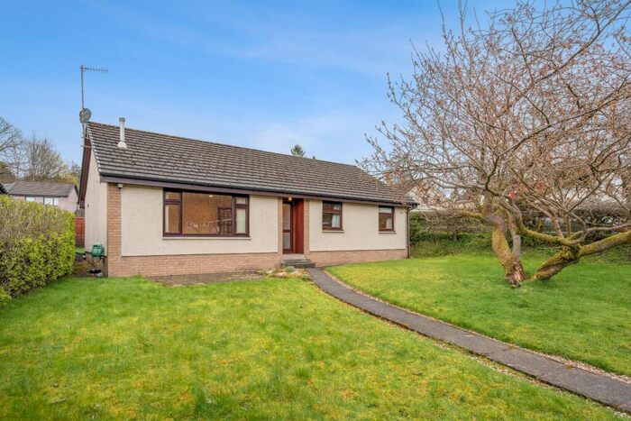 3 Bedroom Bungalow To Rent In Station Road, Blanefield, Glasgow, G63