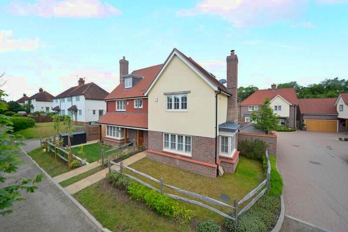 4 Bedroom Semi-Detached House To Rent In Hops End, Puttenham, Guildford, GU3