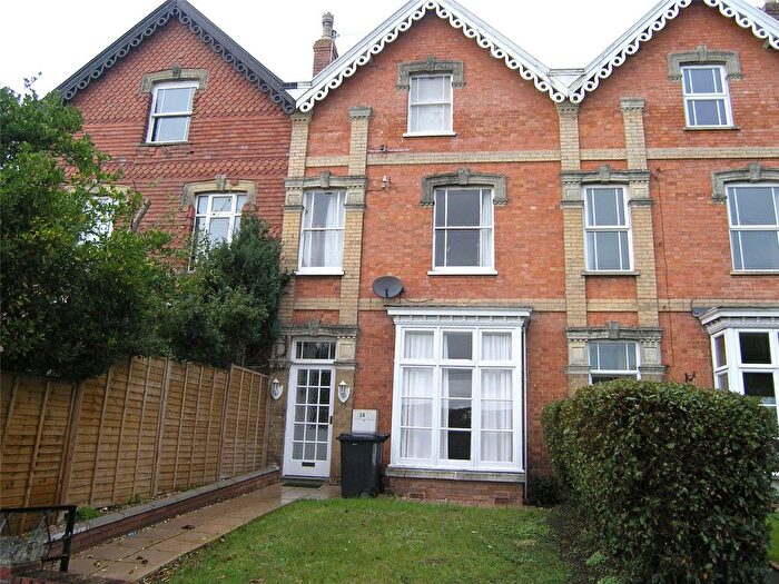 3 Bedroom Flat To Rent In Durleigh Road, Bridgwater, Somerset, TA6