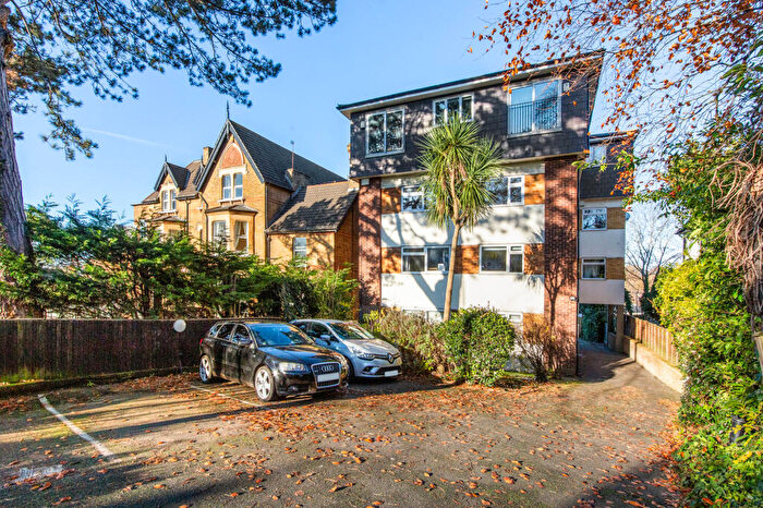 1 Bedroom Flat To Rent In Albany Court, A Bromley Road, Beckenham, Kent, BR3